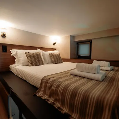 Elegance Lofts *