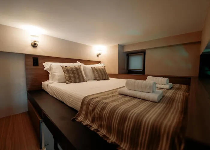 Elegance Lofts *