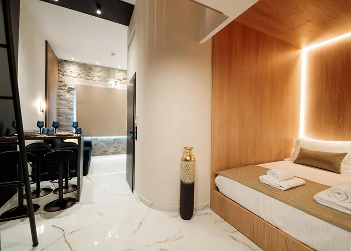 Elegance Lofts カヴァラ